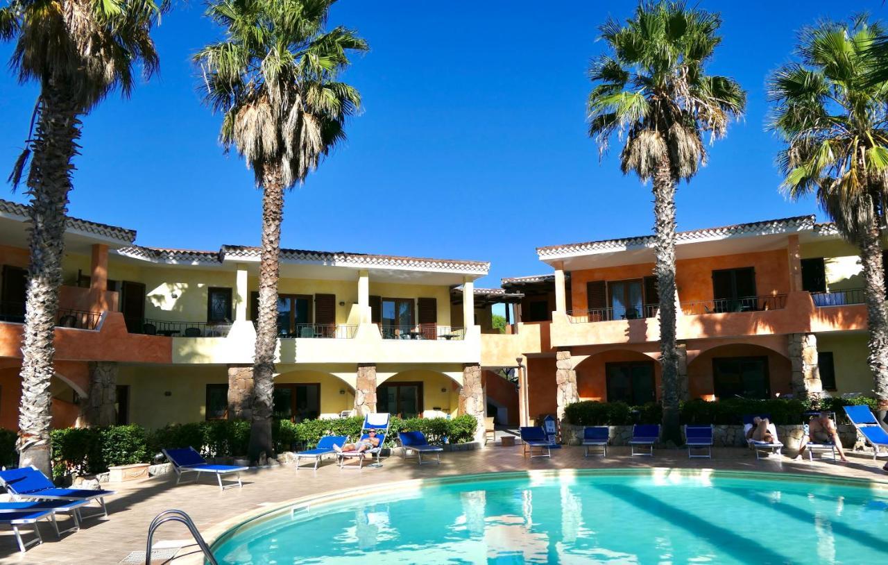 Residence Con Piscina A Palau, A Soli 150 Mt. Dal Mare Buitenkant foto