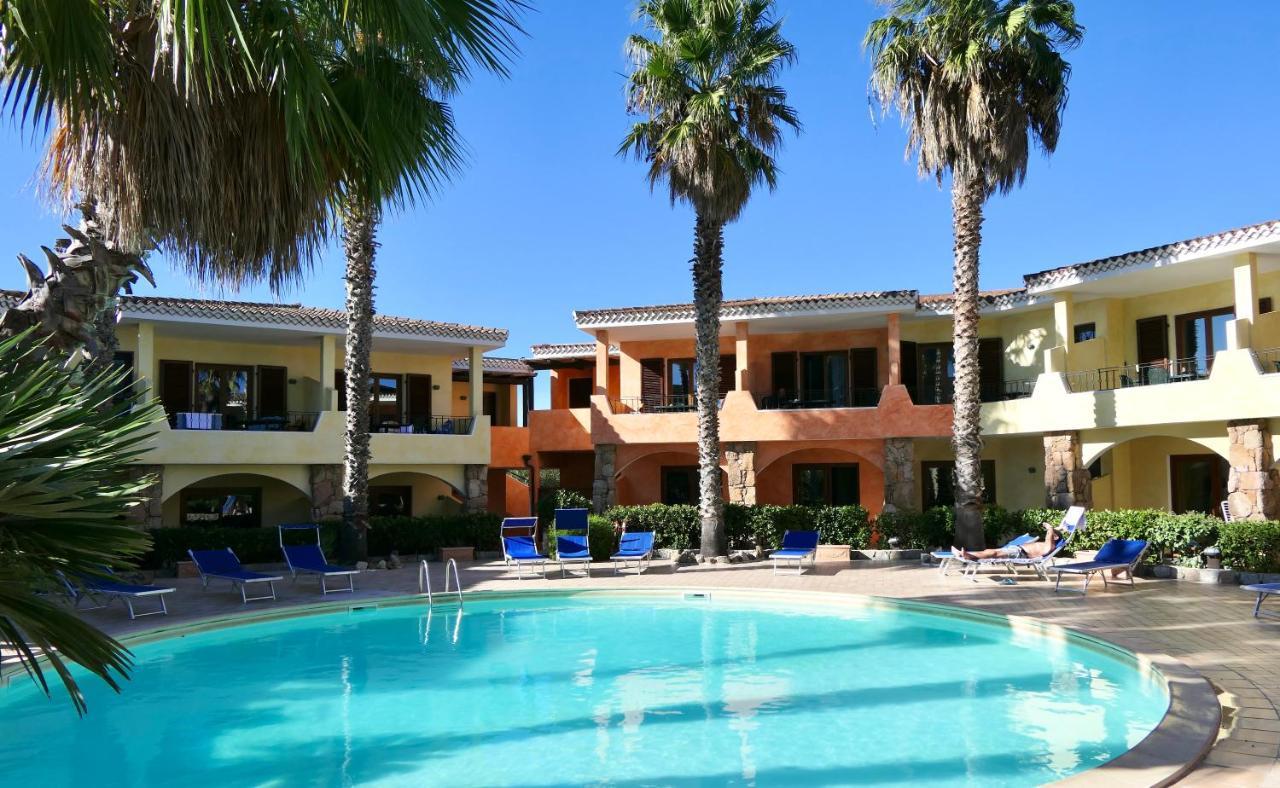 Residence Con Piscina A Palau, A Soli 150 Mt. Dal Mare Buitenkant foto
