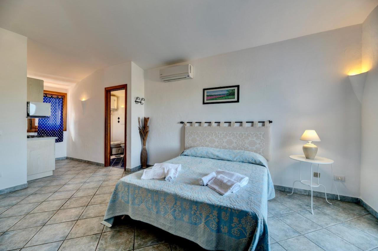 Residence Con Piscina A Palau, A Soli 150 Mt. Dal Mare Buitenkant foto